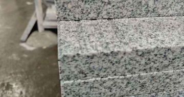 铜仁芝麻白楼梯踏步