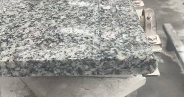 铜仁芝麻白楼梯踏步 芙蓉白