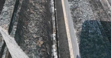 铜仁英国棕别墅线条