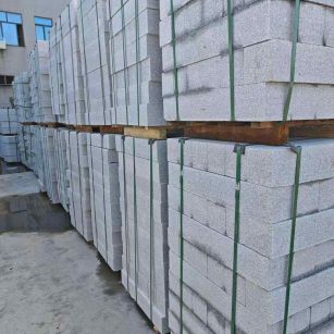 铜仁芝麻白路牙石，路侧石