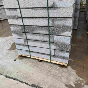 铜仁芙蓉白路牙石，马路牙子