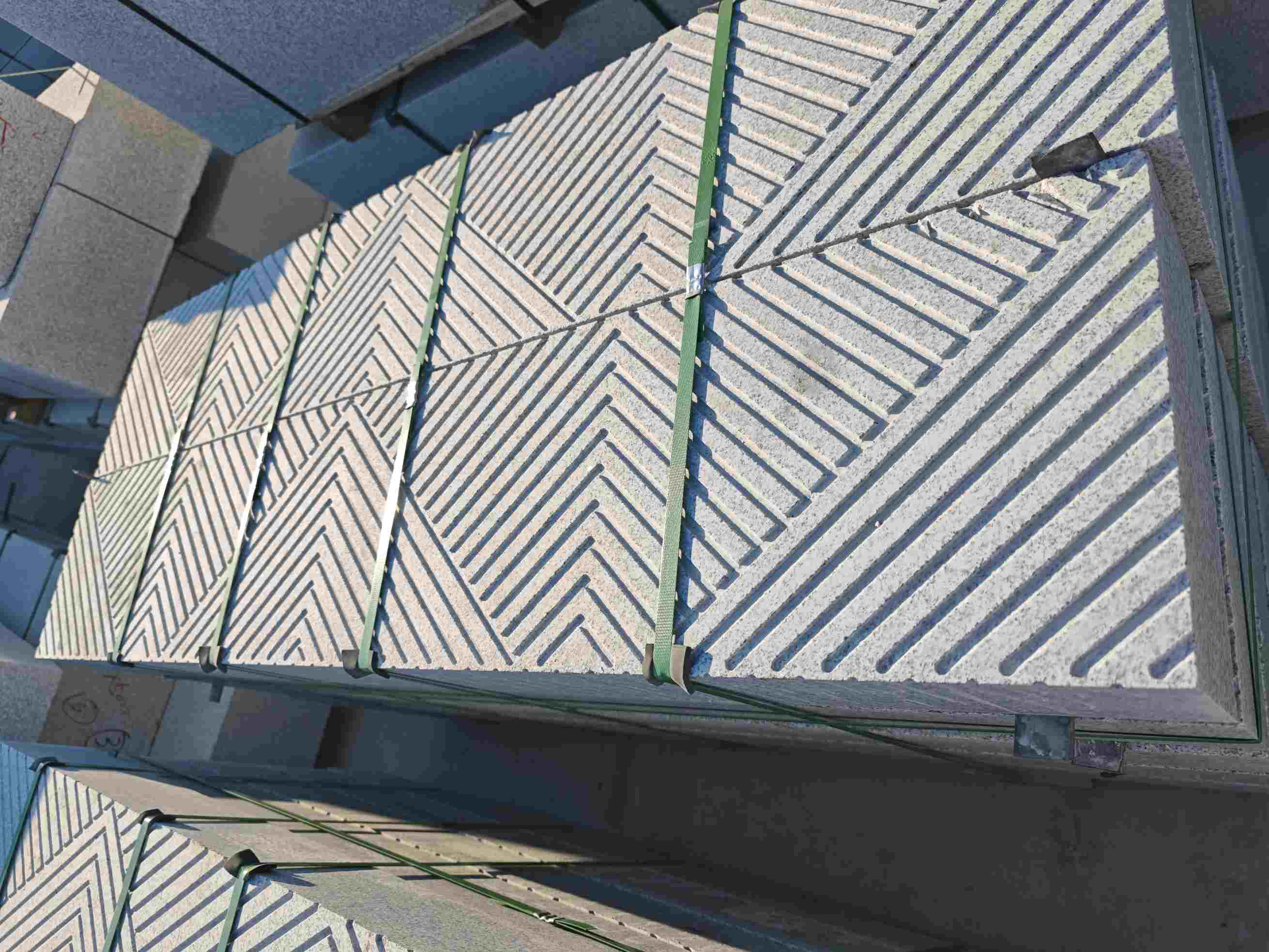 铜仁芝麻白石材雕刻定制