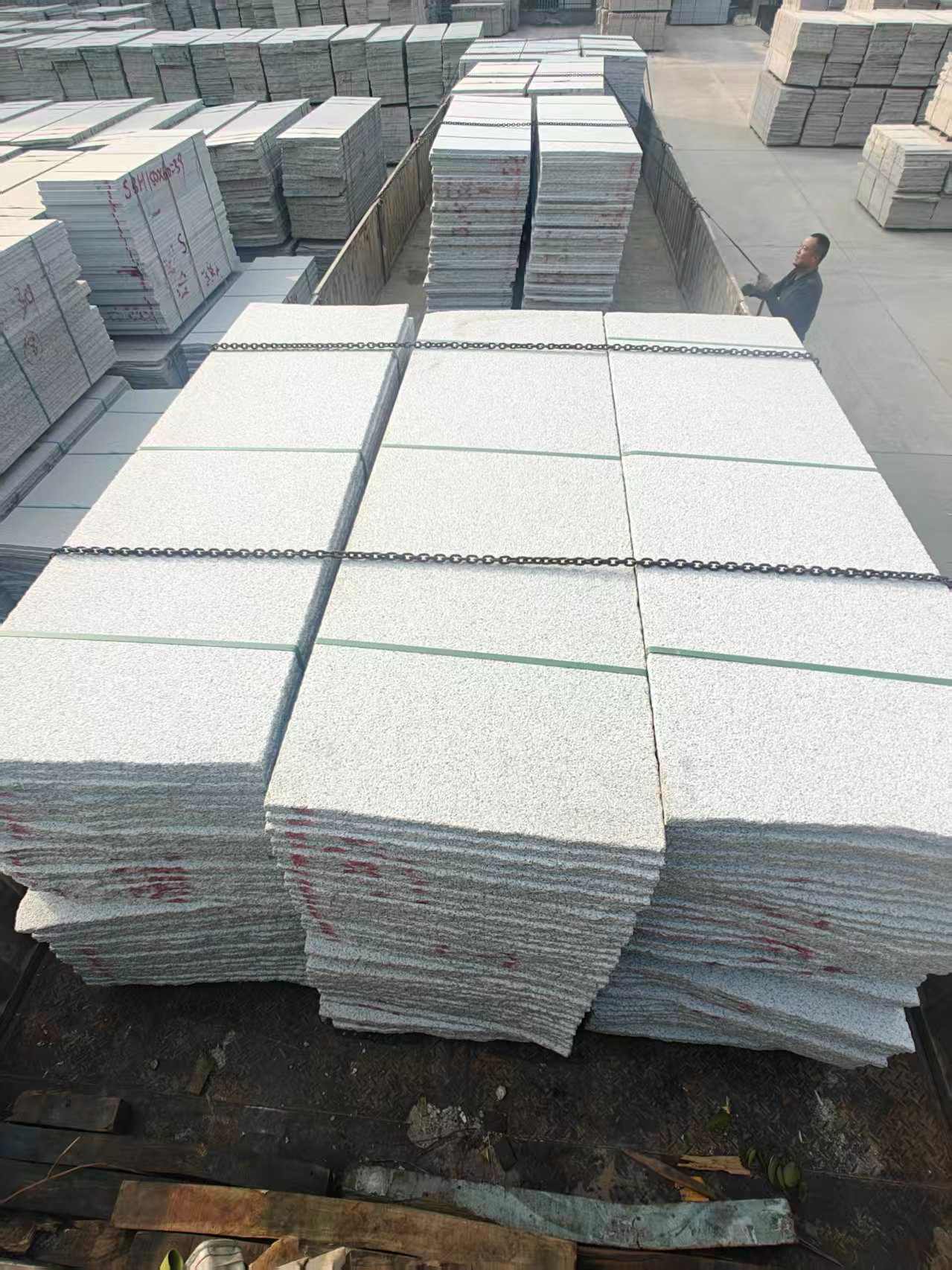 铜仁芝麻白毛板，石材毛板