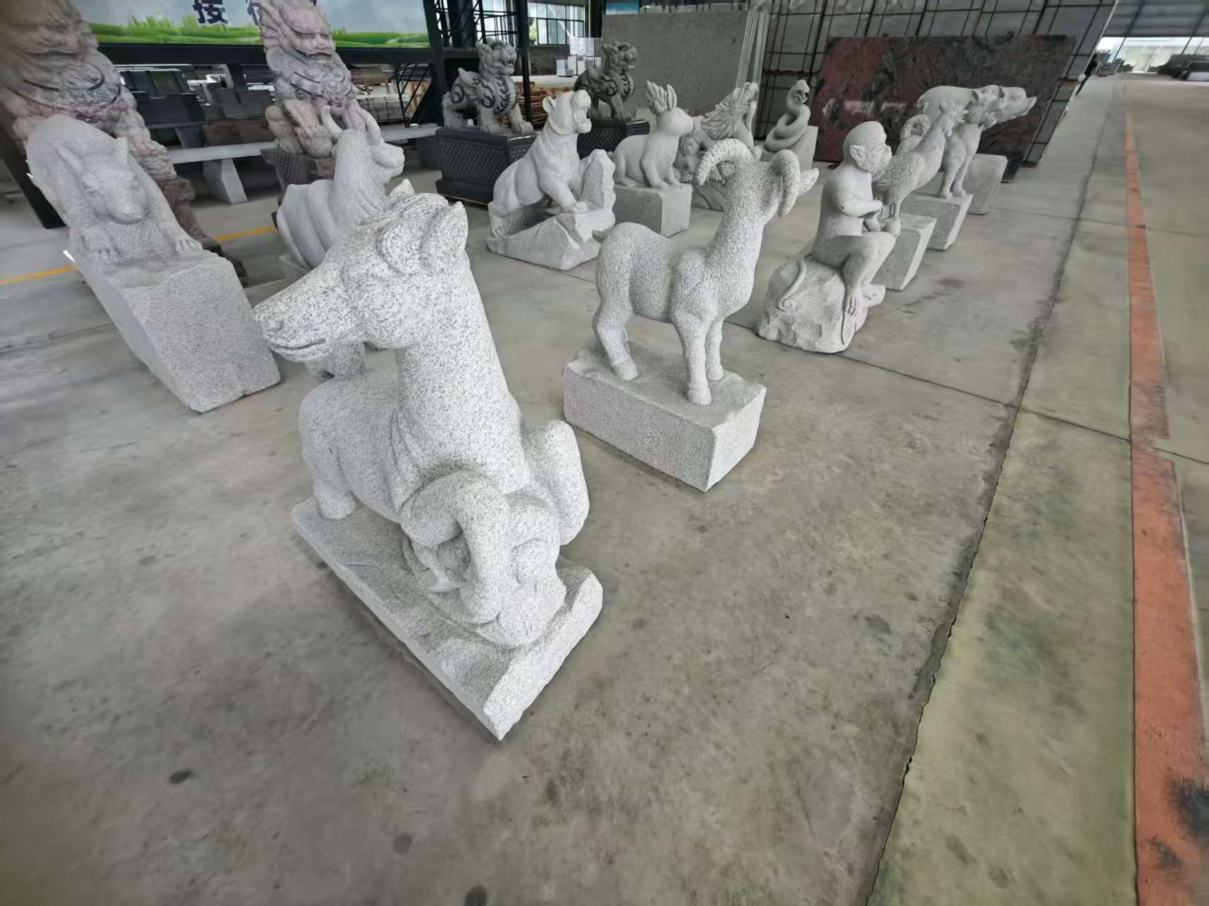 铜仁芝麻白雕刻 十二生肖 异形雕刻