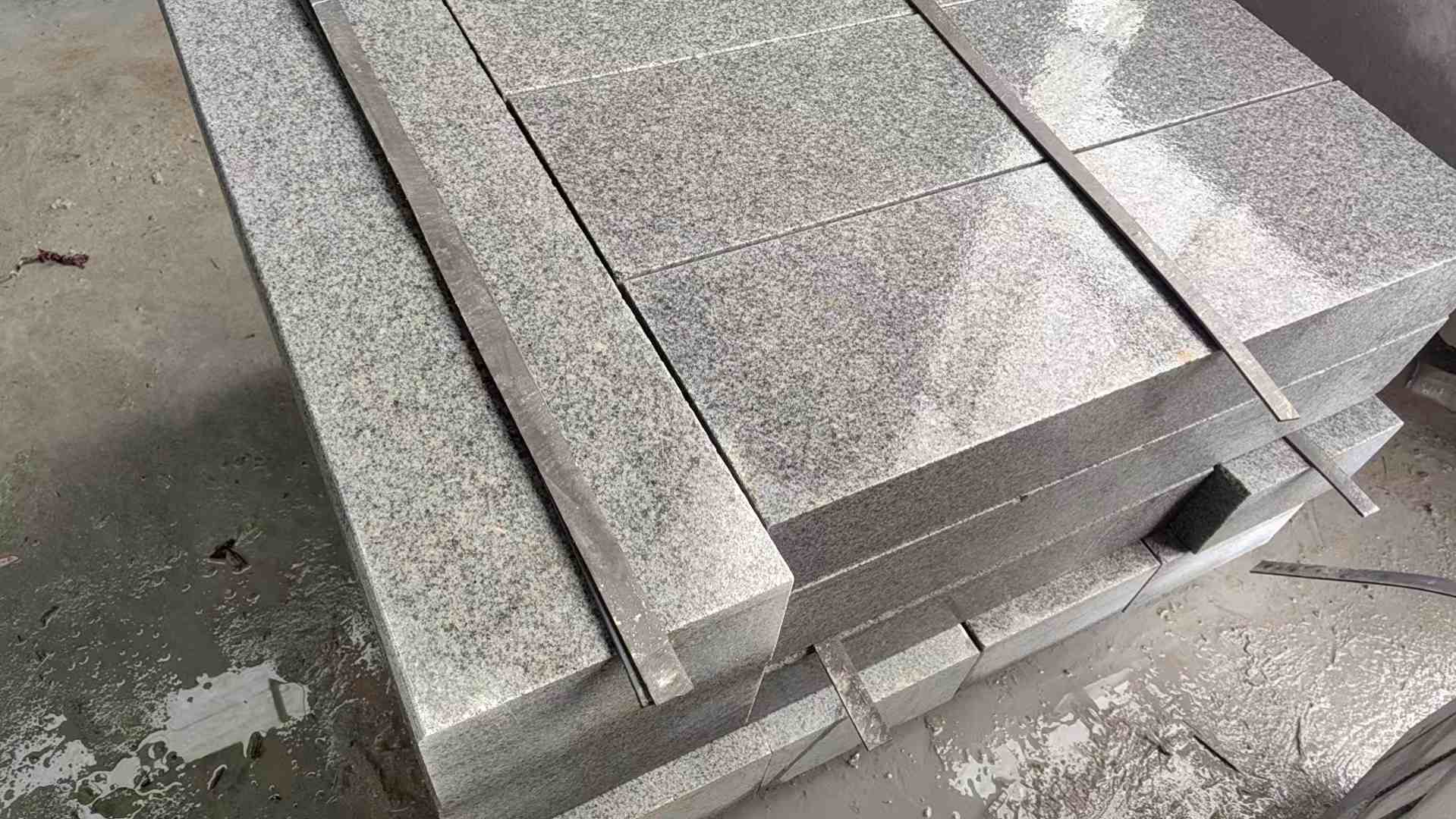 铜仁芝麻灰 芝麻白 路牙石 路侧石 马路牙子
